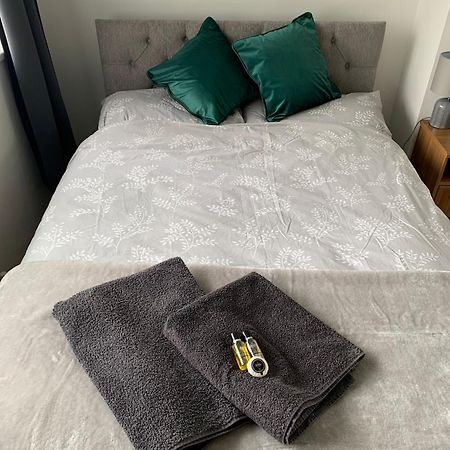 Modernised Home With 2 Bedrooms In 卡迪夫 外观 照片